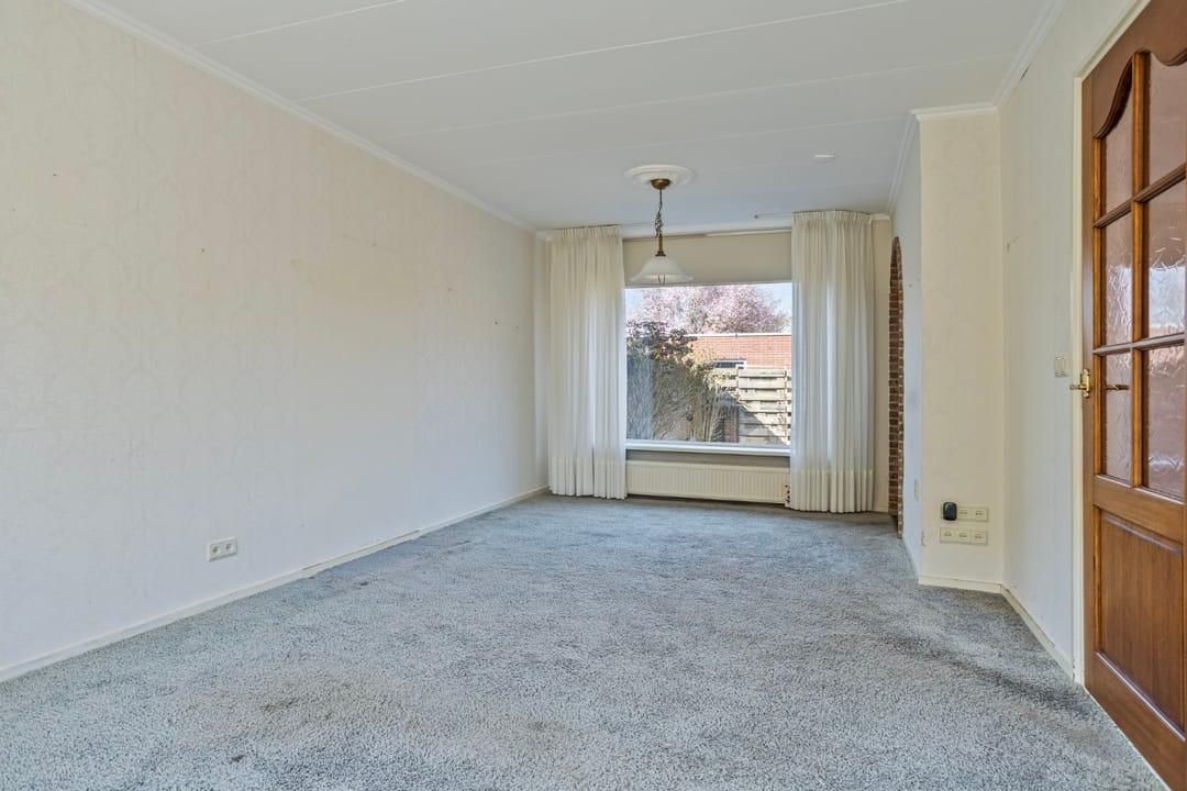 Photo 11 of Veenstraat 8