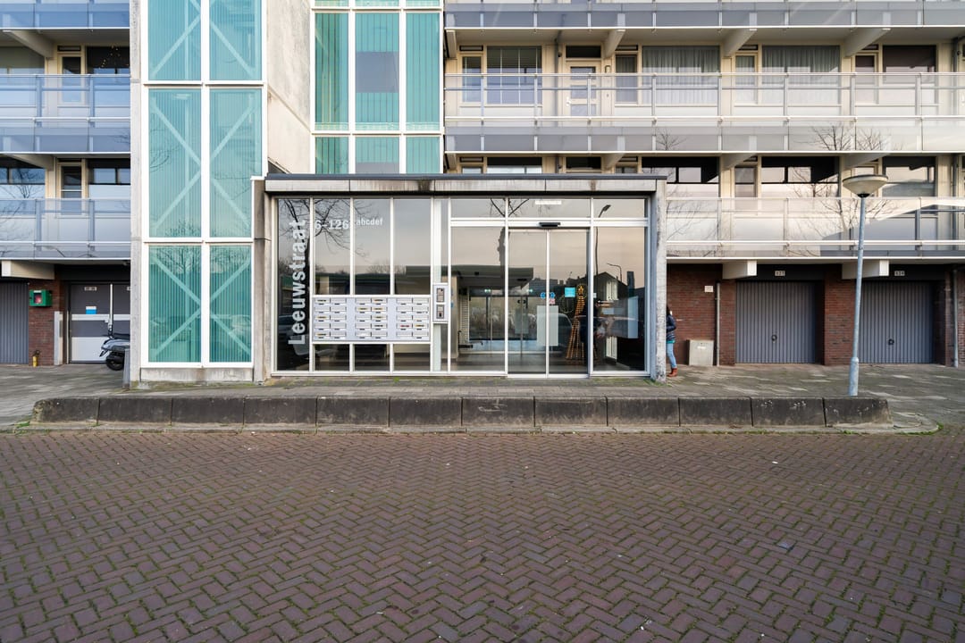 Photo 7 of Leeuwstraat 30