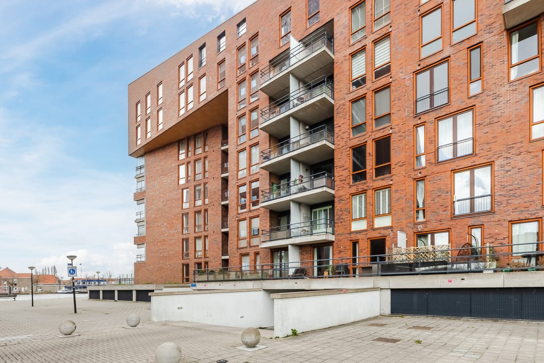 Photo 41 of Conradwerf 87