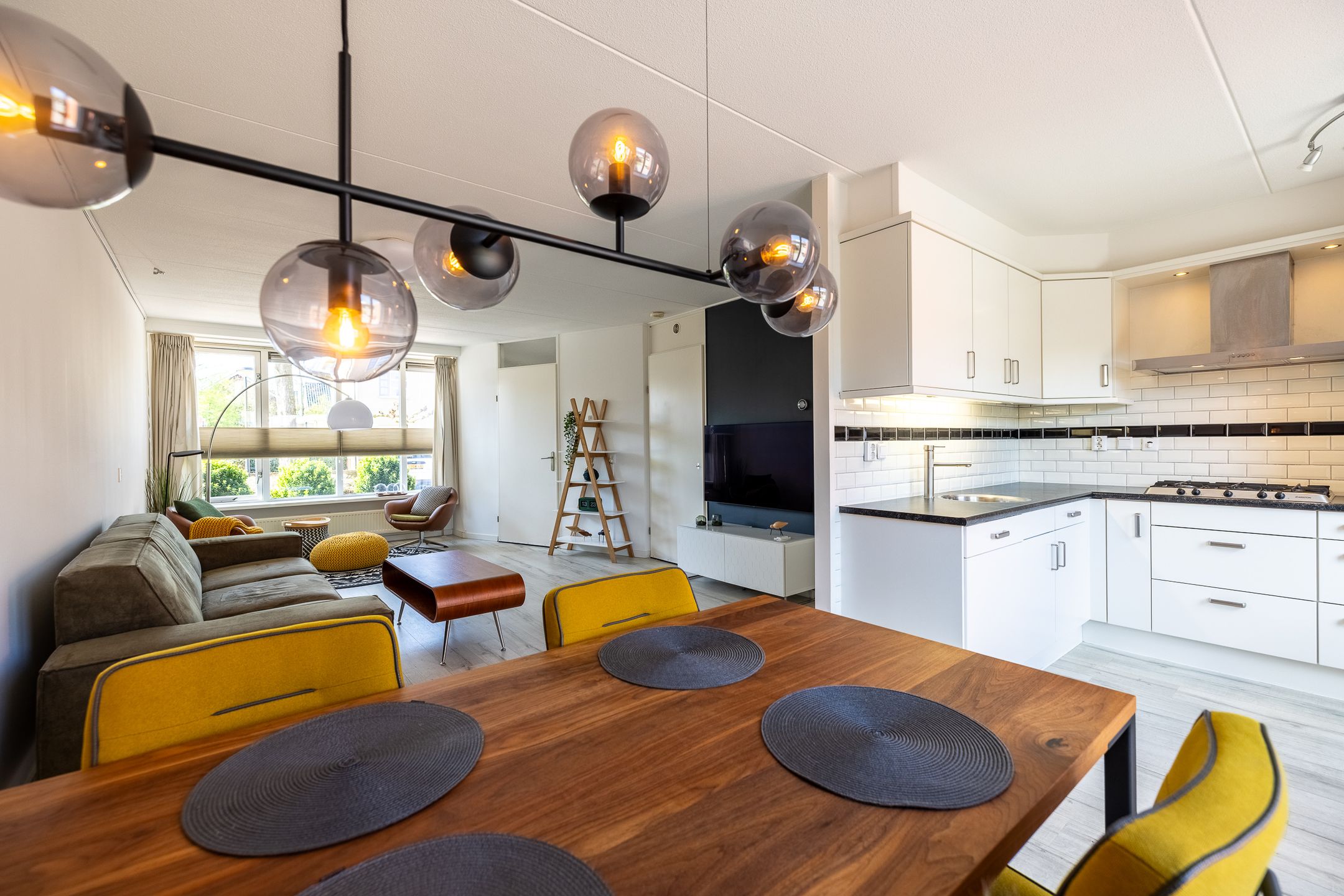 Foto 9 van Hof van Parijs 46