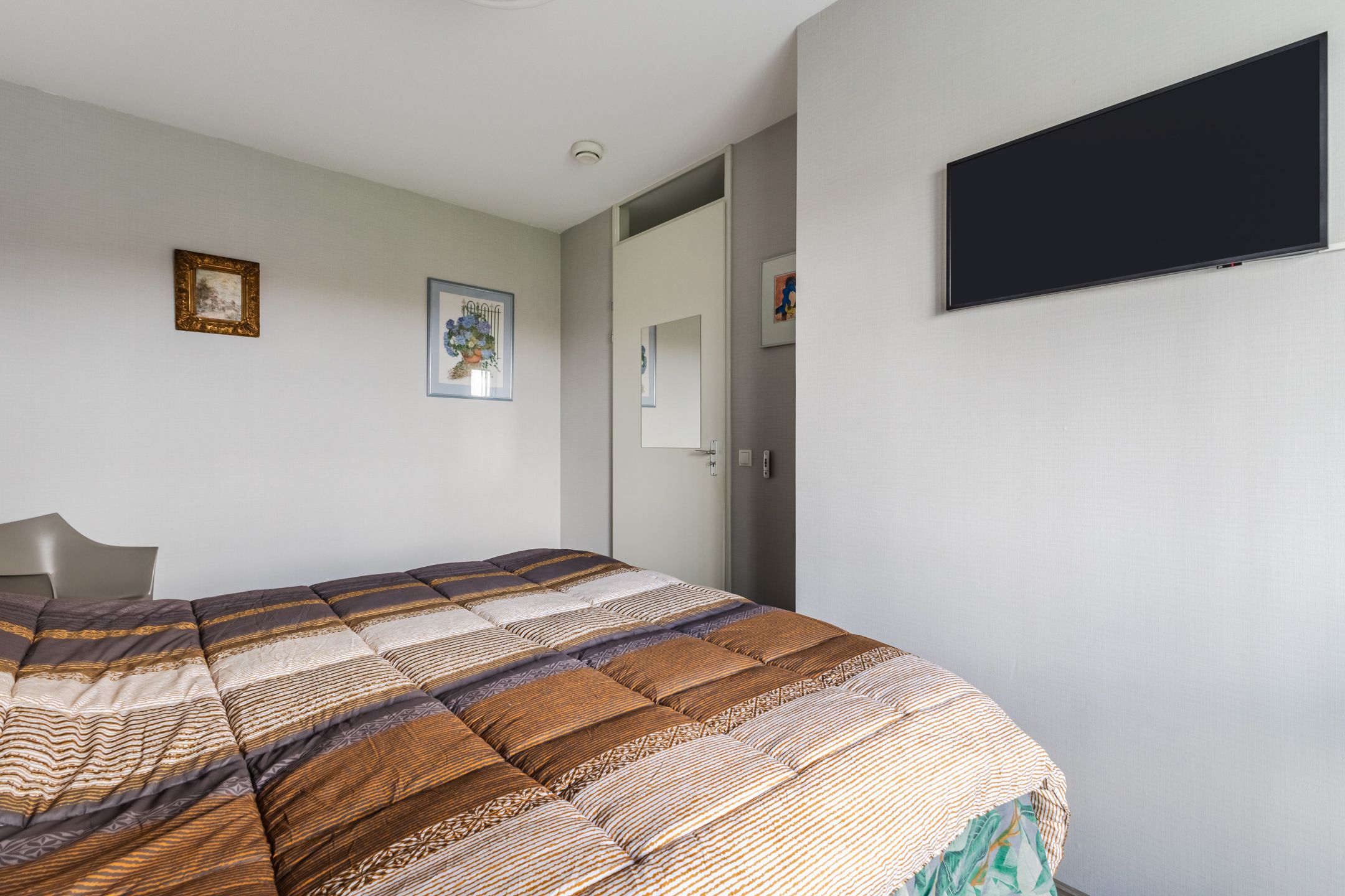 Photo 27 of Conradwerf 87