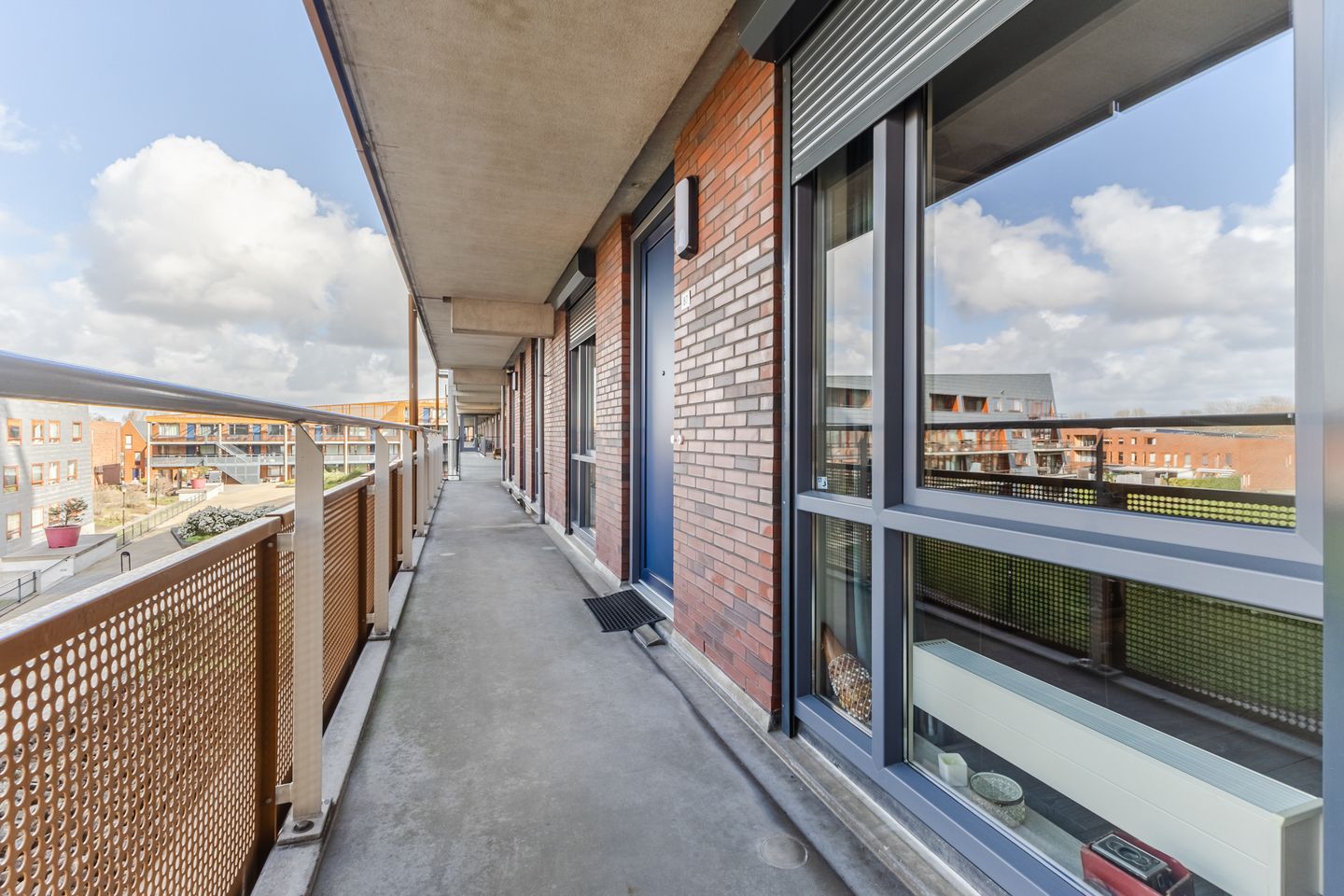 Photo 10 of Conradwerf 87