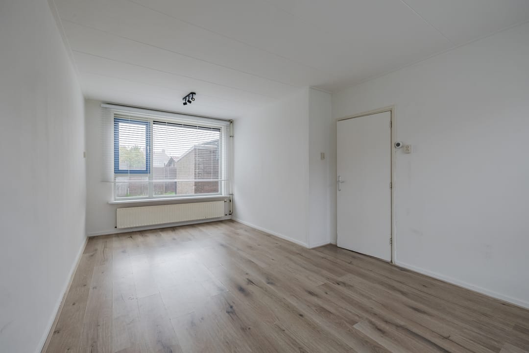 Foto 7 van Reinder Eikelboomstraat 13