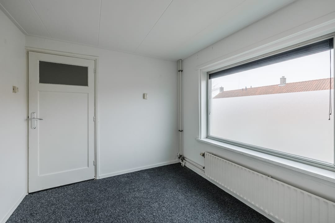 Foto 16 van Reinder Eikelboomstraat 13