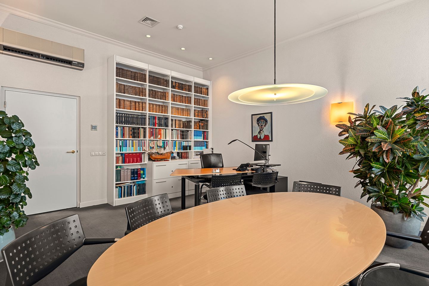 Bekijk foto 3 van Velperweg 84