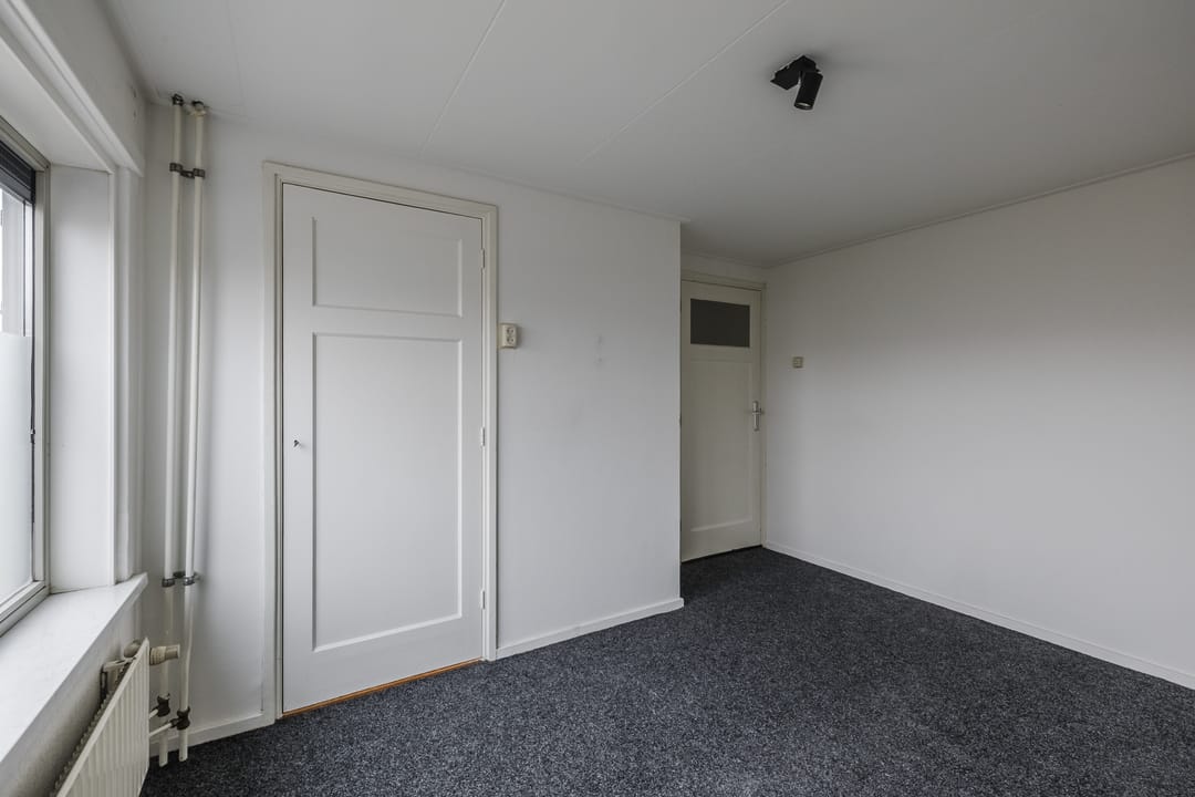 Foto 22 van Reinder Eikelboomstraat 13