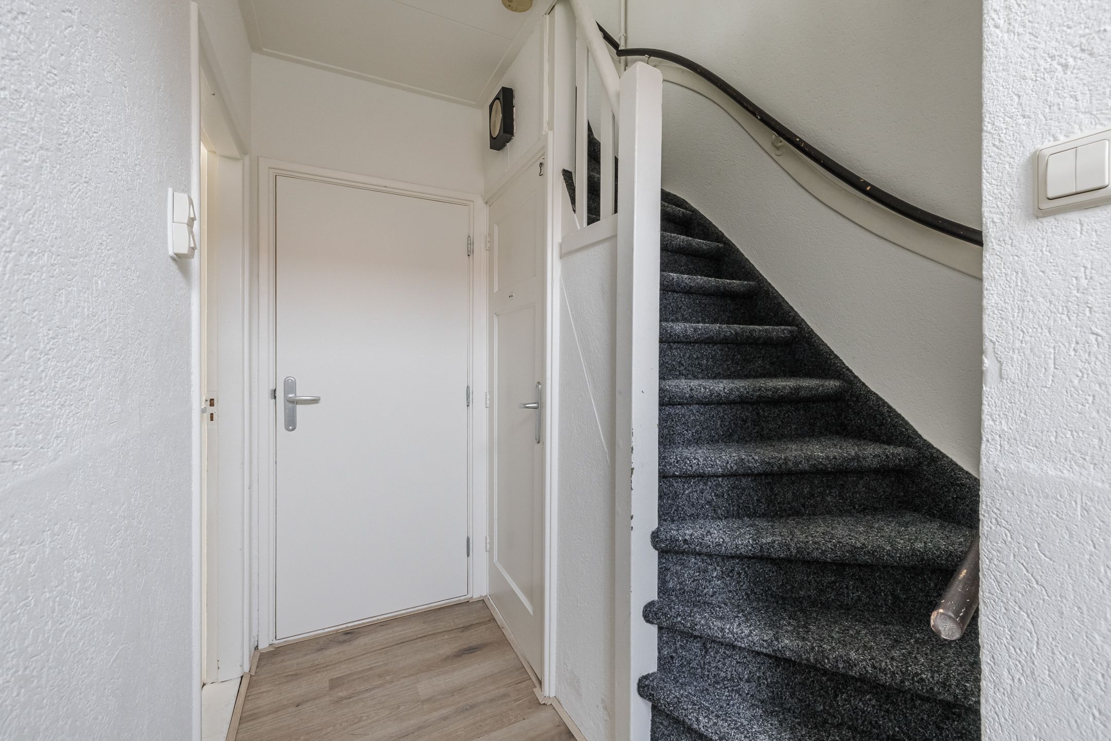 Foto 6 van Reinder Eikelboomstraat 13