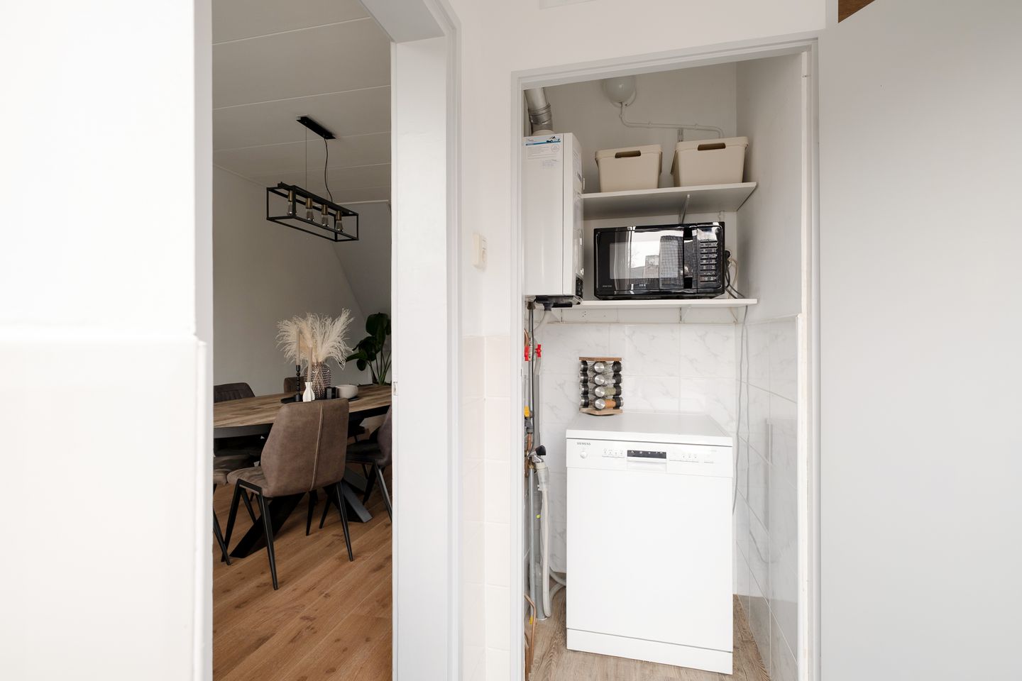 Foto 14 van Möllenbergstraat 57