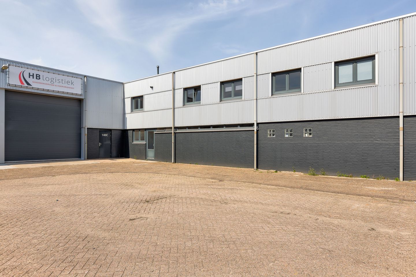 Bekijk foto 2 van Graafschap Hornelaan 140-C