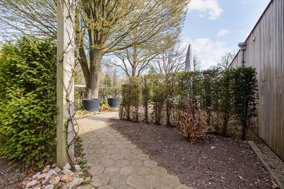 Photo 58 of van Oldenbarneveltlaan 20