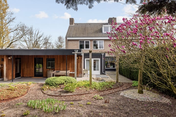 Foto 3 van van Oldenbarneveltlaan 20