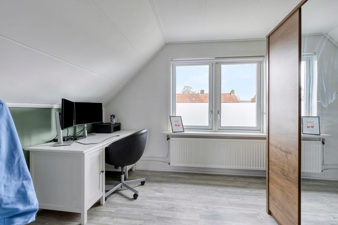 Photo 28 of Oranjestraat 5