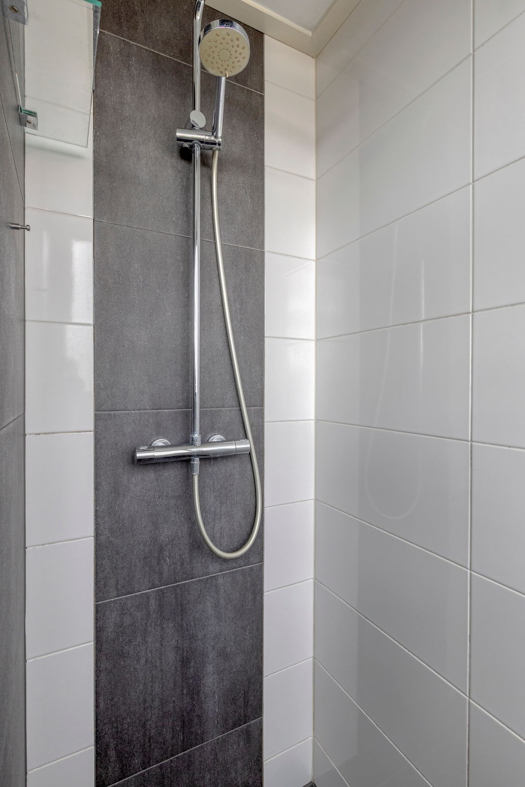 Photo 26 of Oranjestraat 5