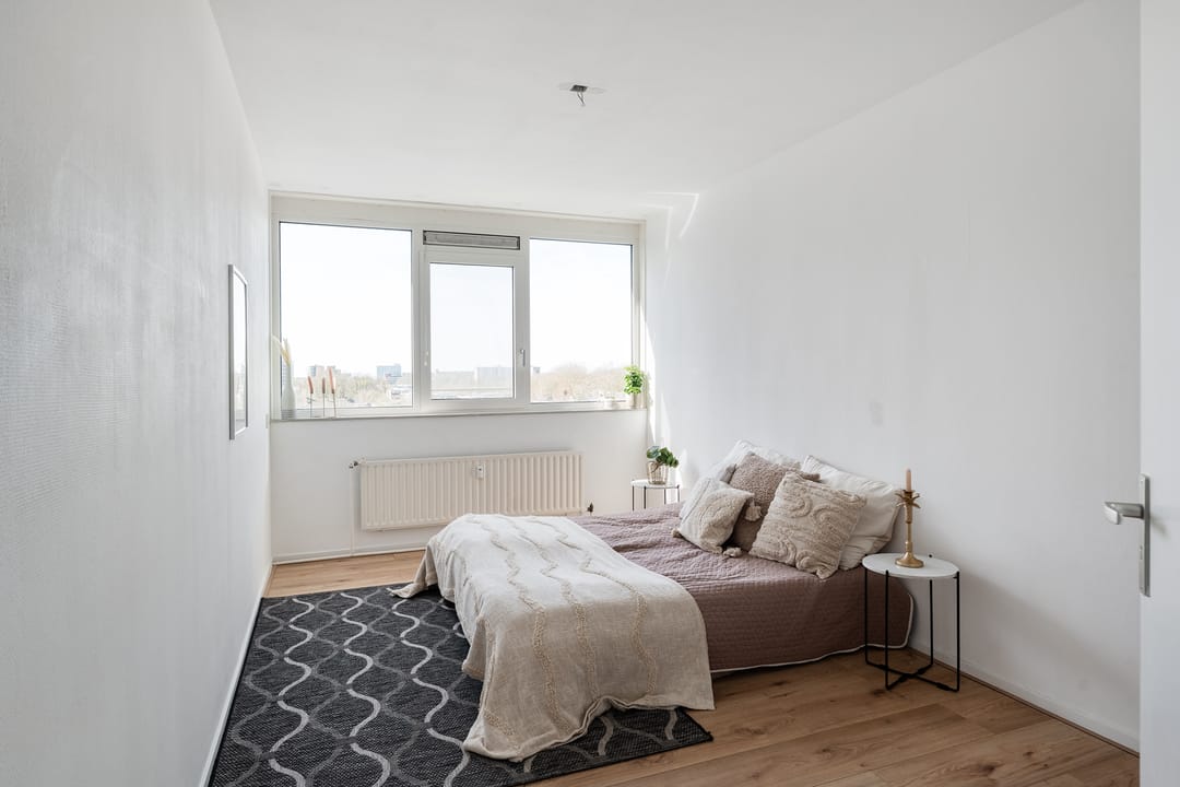 Foto 13 van Valeriusplein 238