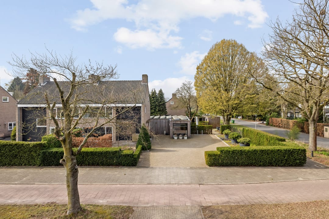Photo 71 of van Oldenbarneveltlaan 20