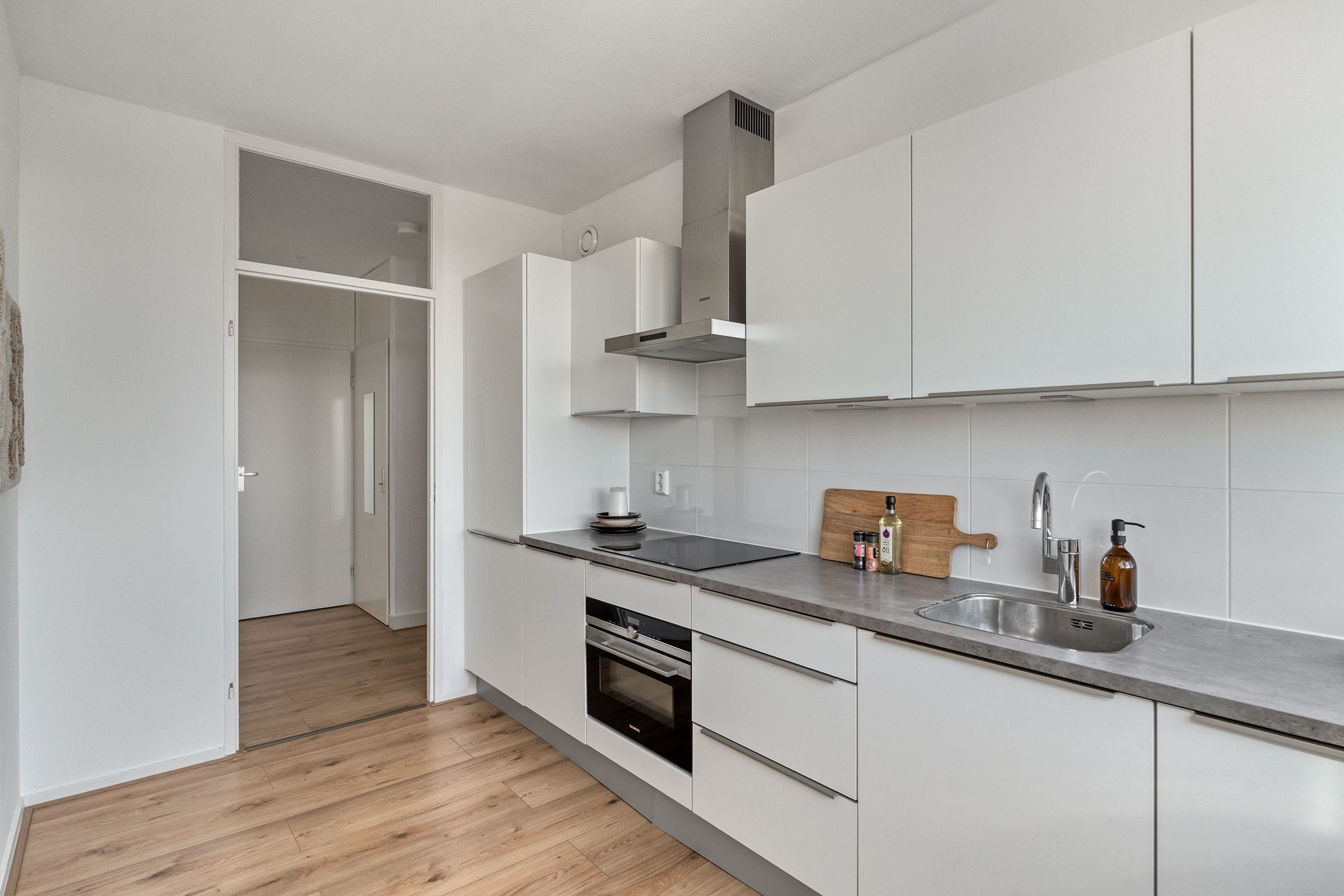 Foto 12 van Valeriusplein 238