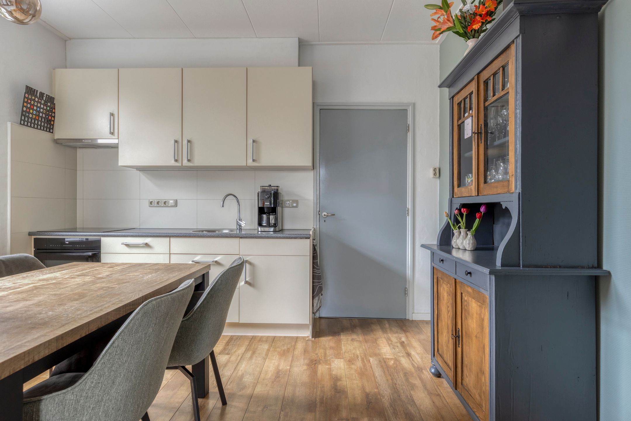 Photo 12 of Oranjestraat 5