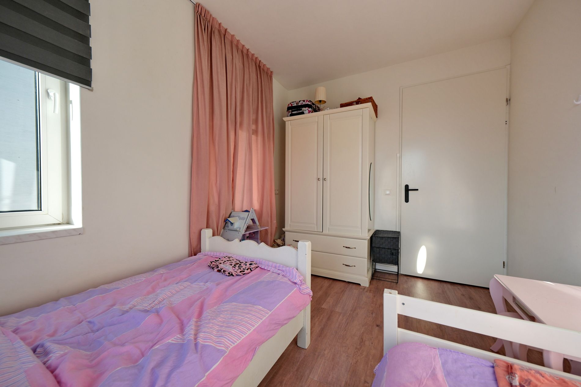 Completely Renovated Bungalow with Sustainable Living Features in Ede — 21