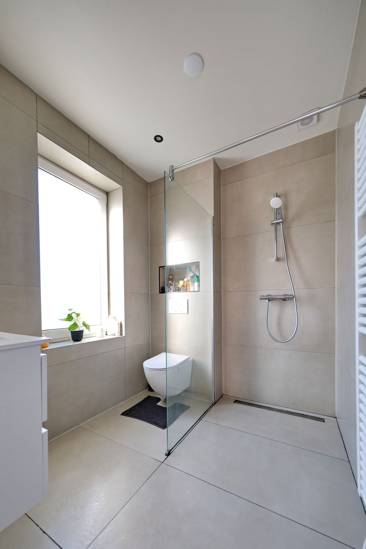 Completely Renovated Bungalow with Sustainable Living Features in Ede — 25