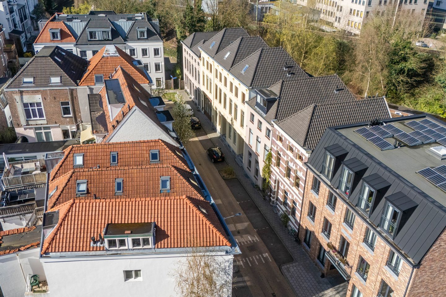 Foto 49 van Karel van Gelderstraat 23