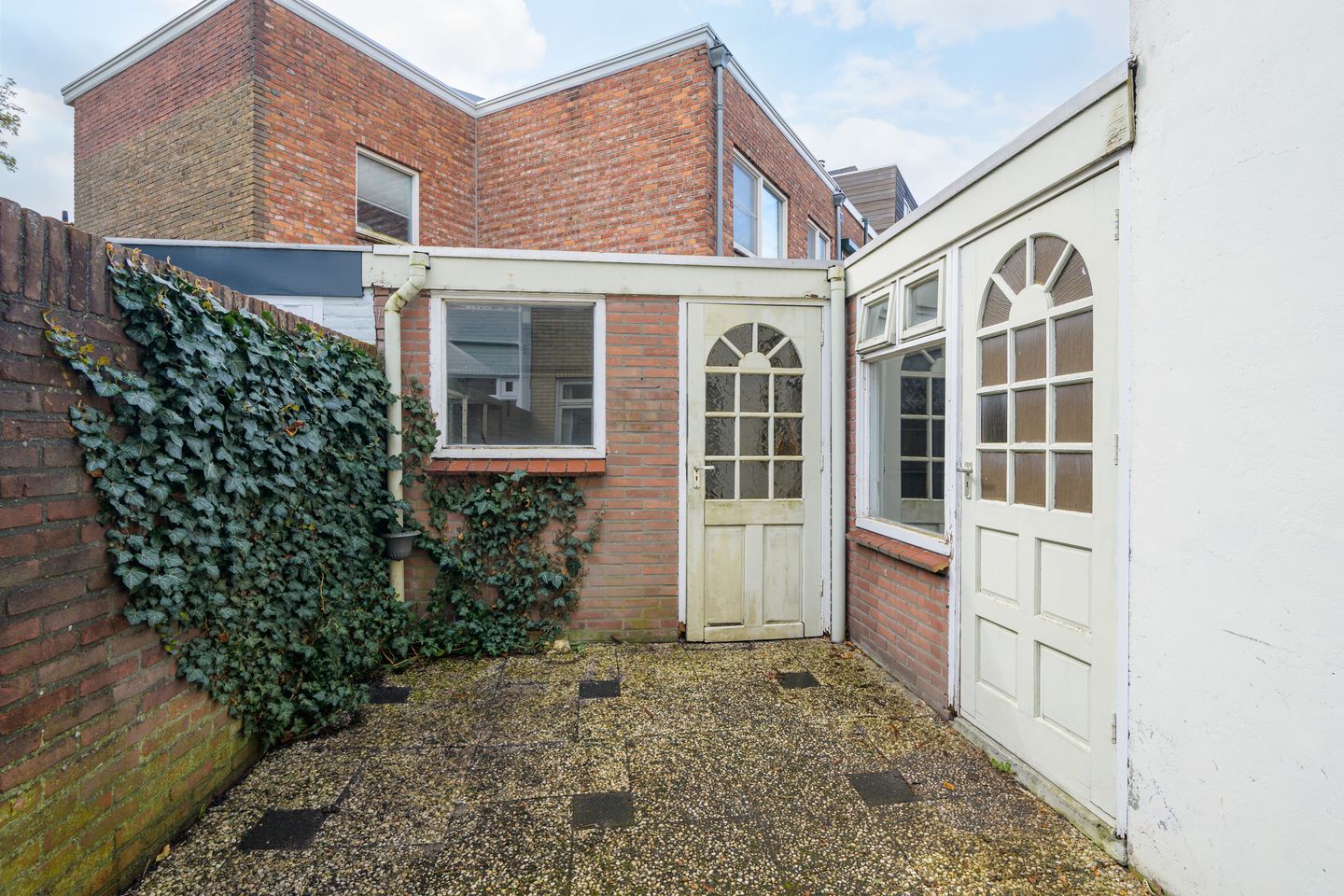 Foto 20 van Generaal Maczekstraat 48