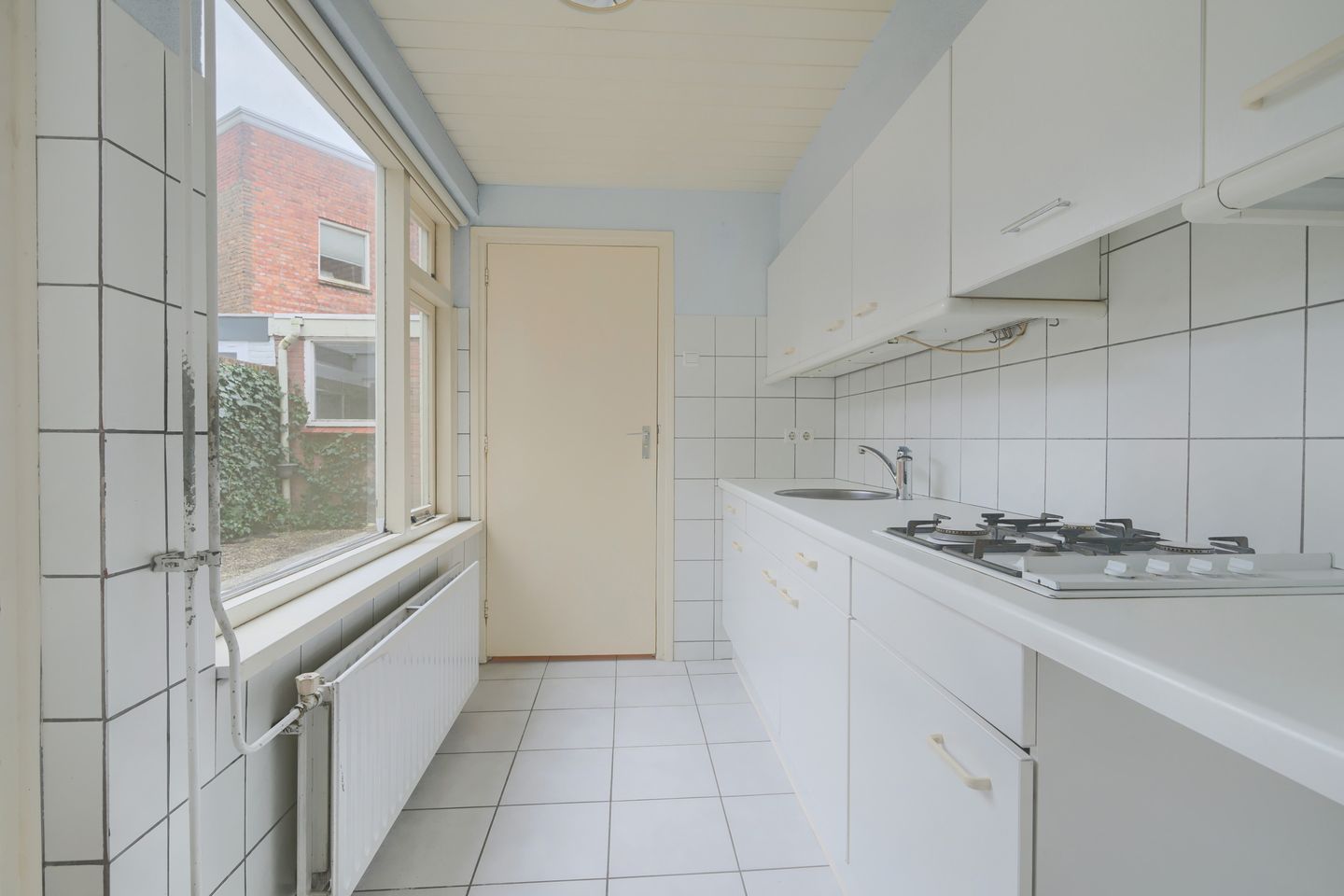 Foto 14 van Generaal Maczekstraat 48