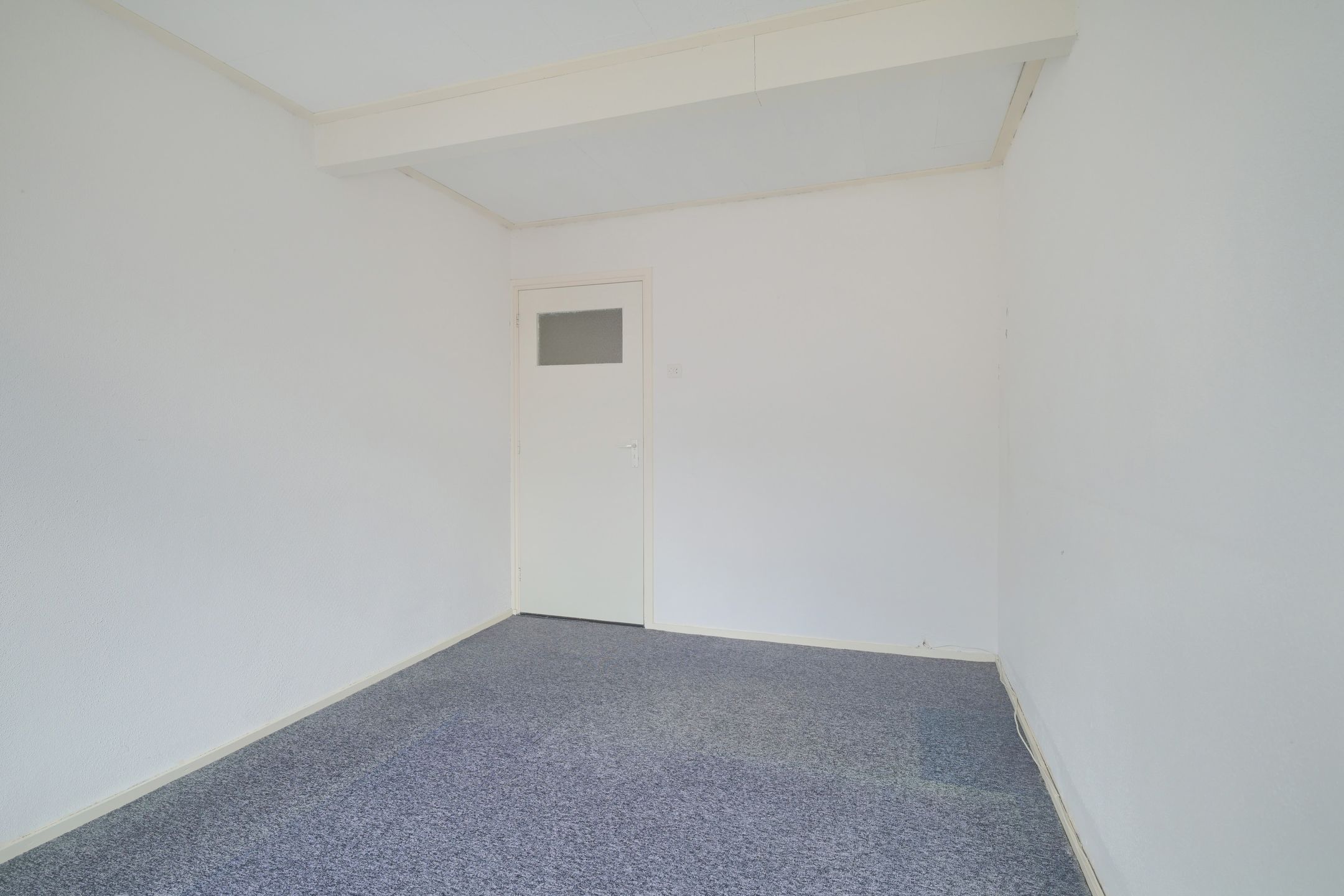 Foto 36 van Generaal Maczekstraat 48