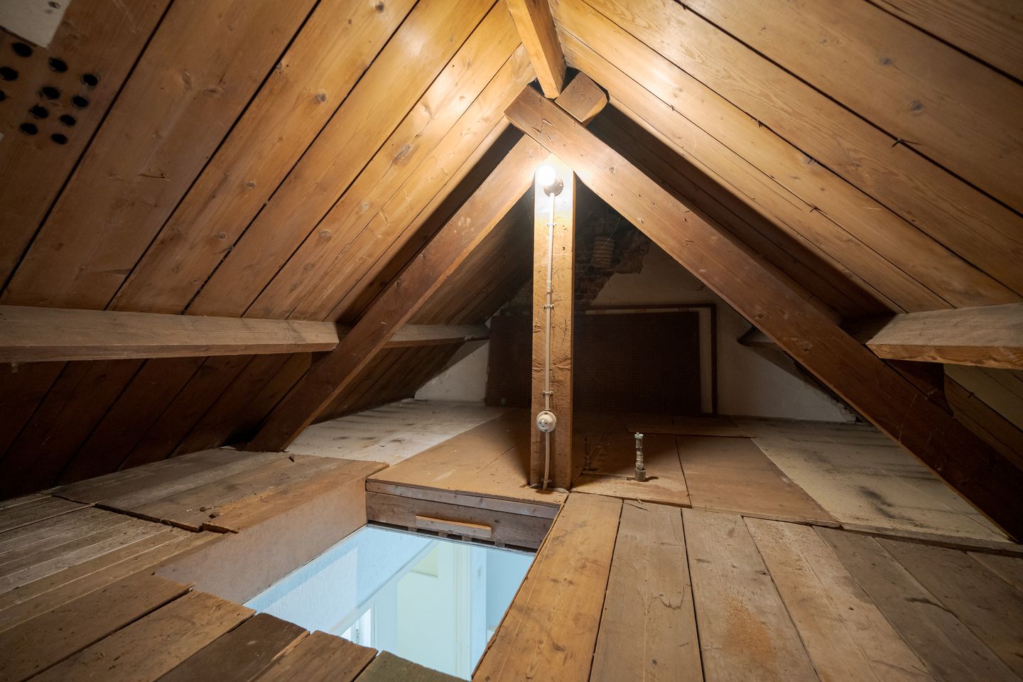 Foto 40 van Generaal Maczekstraat 48