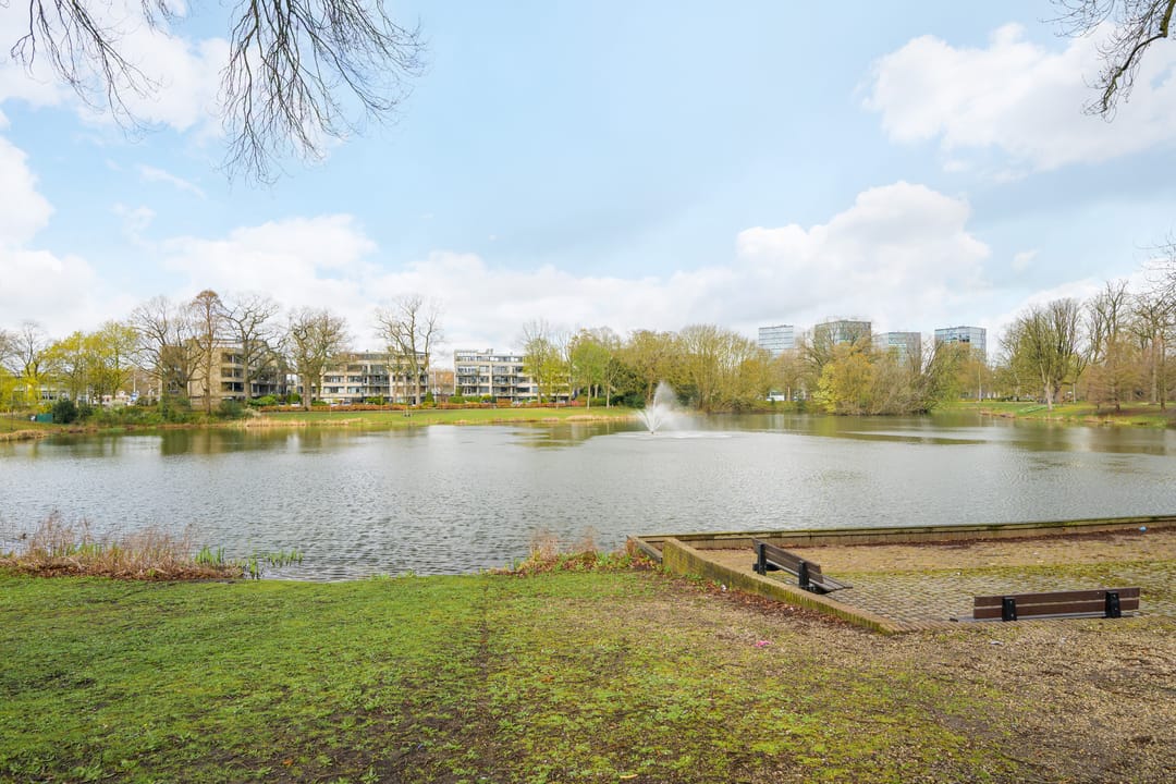 Foto 41 van Generaal Maczekstraat 48