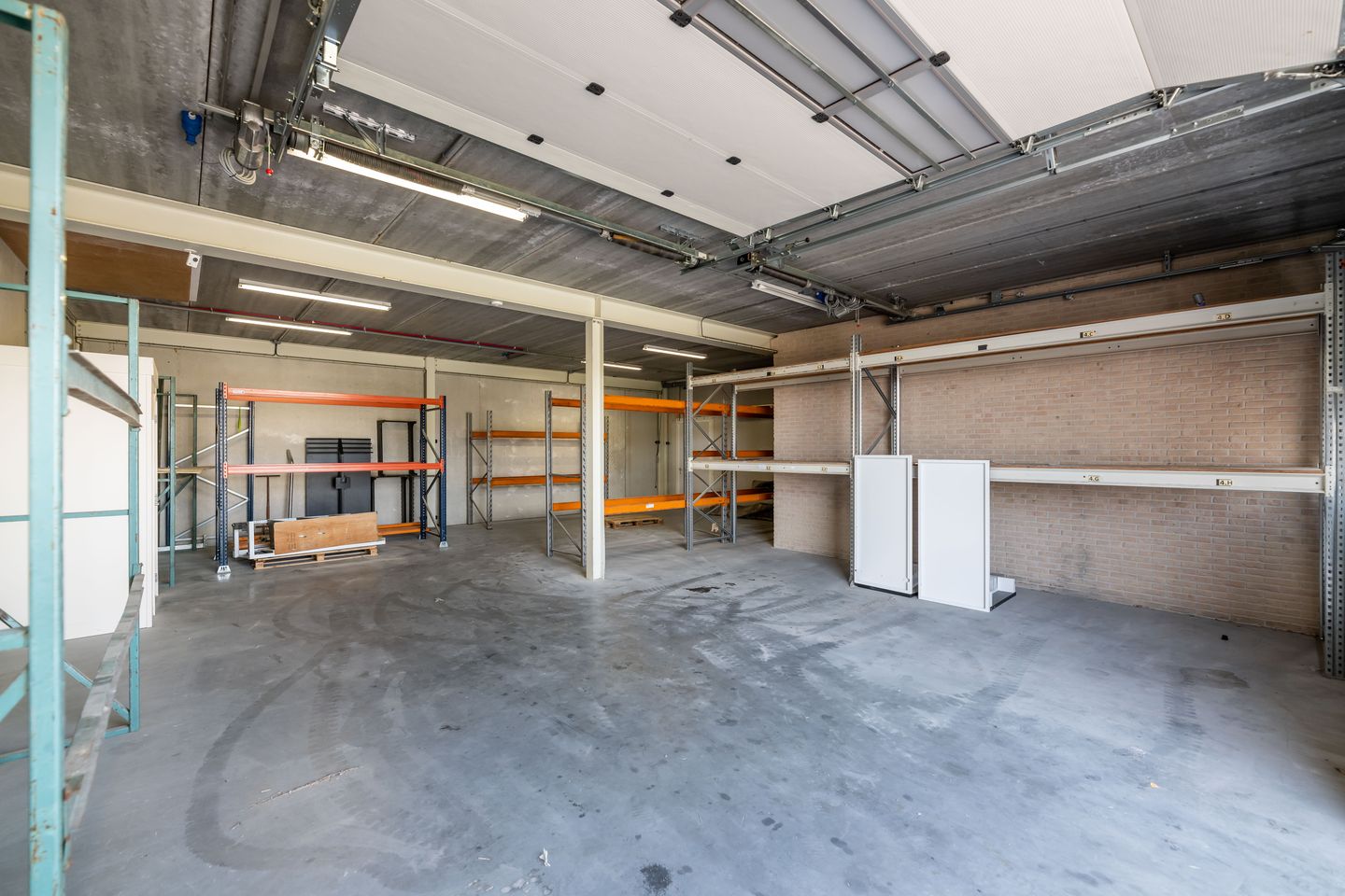 Bekijk foto 2 van Distributiestraat 51-k