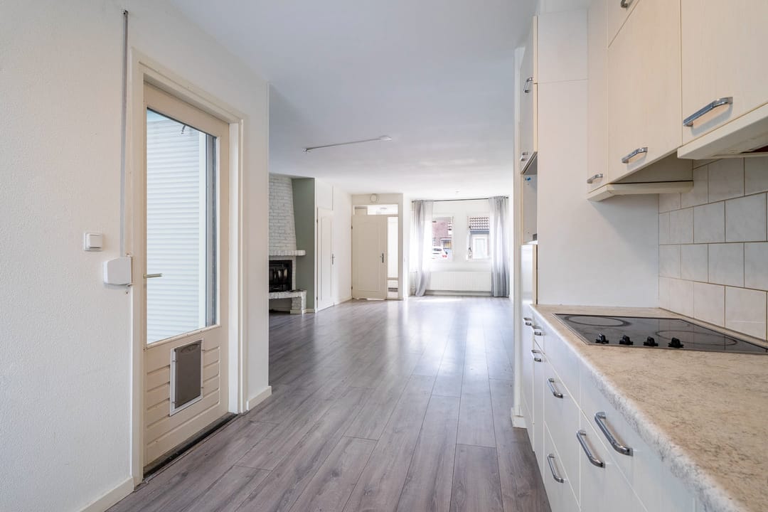 Foto 7 van Bunschotenstraat 63