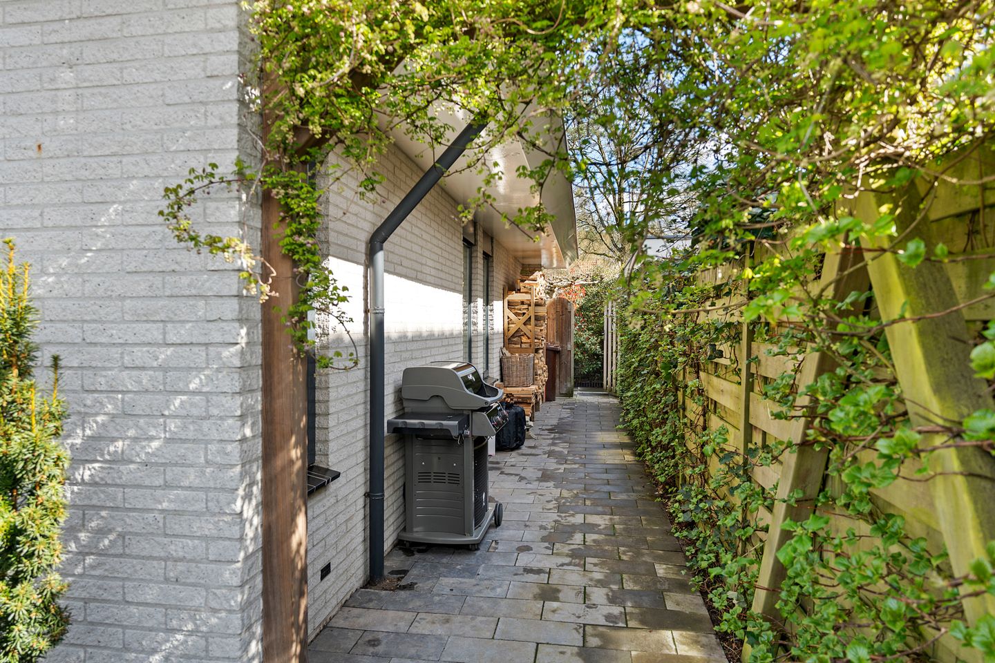 Move-in Ready Detached Family Villa in Wooded Surroundings of Soesterberg — 35