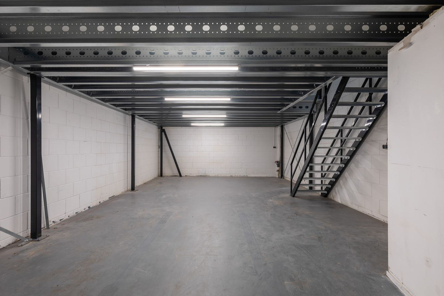 View photo 5 of Mandenmakerstraat 112-A