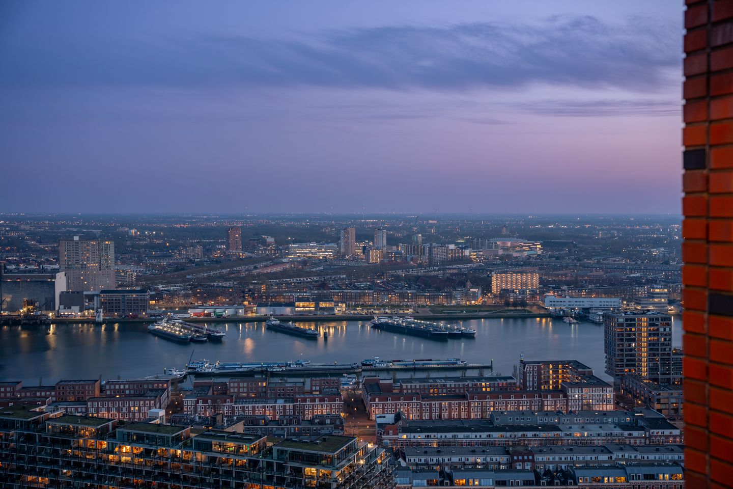 Foto 25 van Landverhuizersplein 135