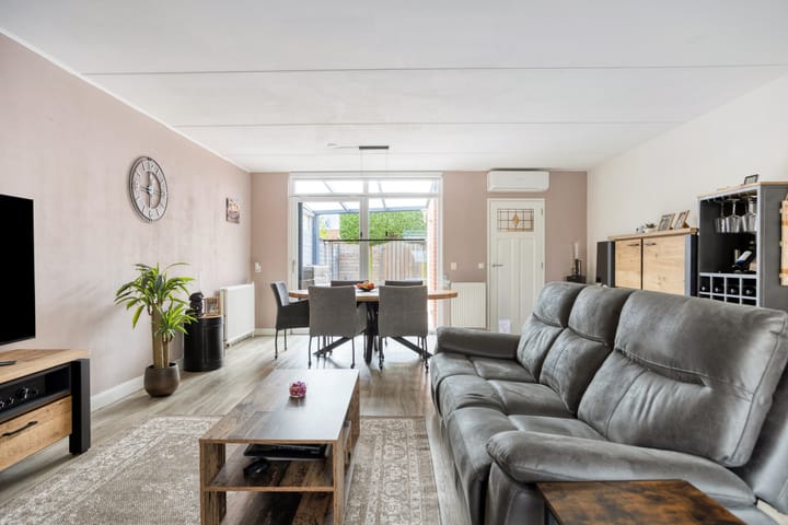 Foto 2 van Kalmoes 13