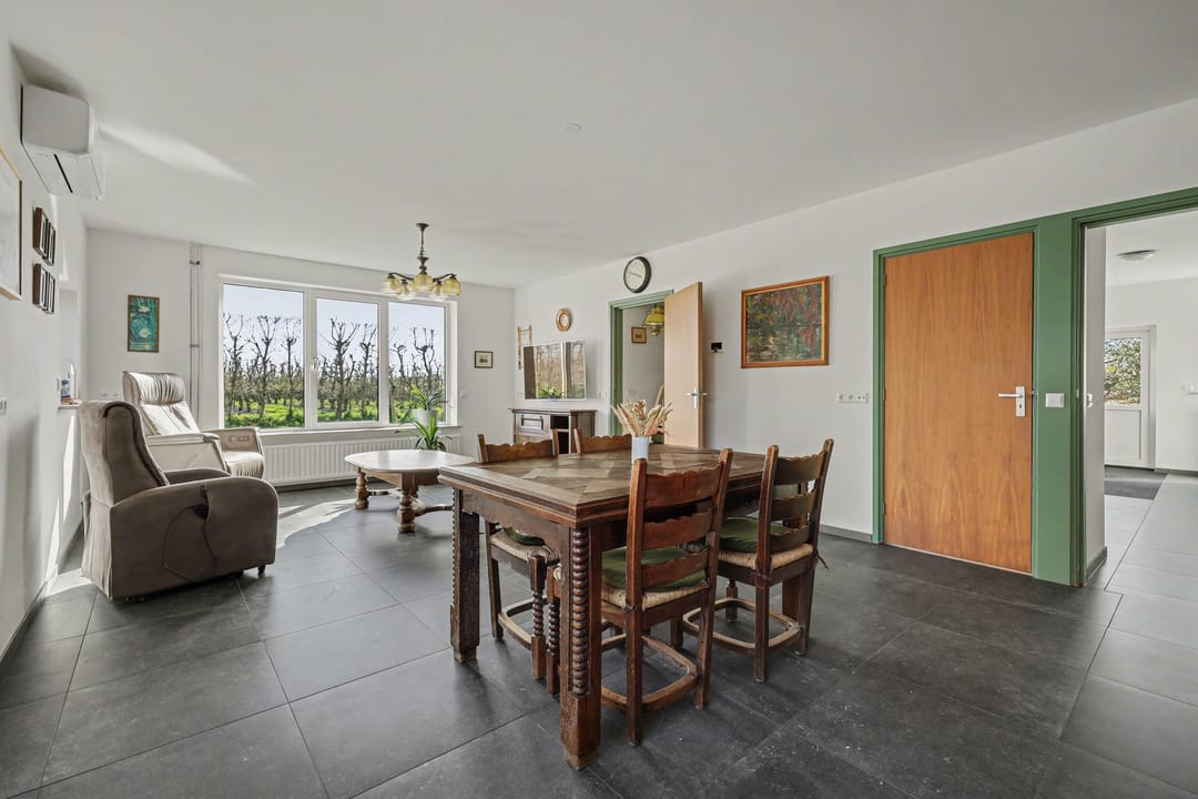 Photo 11 of Zuiddeeweg 2