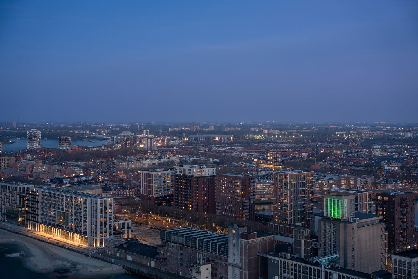 Foto 34 van Landverhuizersplein 135