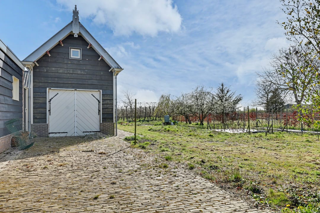 Photo 37 of Zuiddeeweg 2