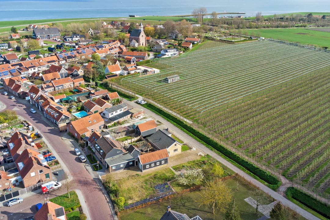 Photo 47 of Zuiddeeweg 2