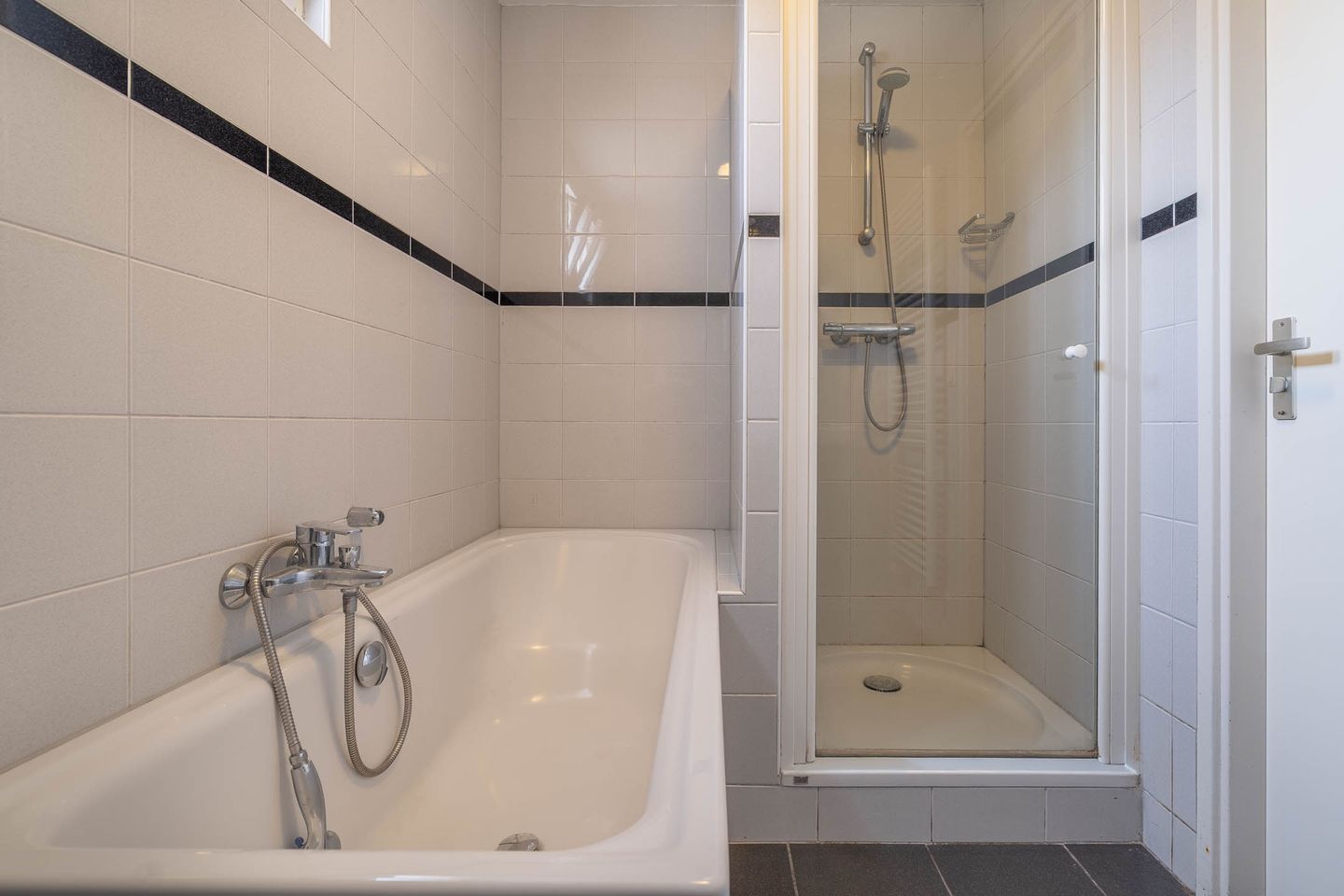 Photo 35 of Braillestraat 7