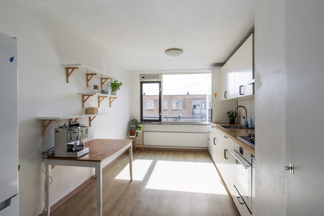 Foto 8 van Crooswijksestraat 154