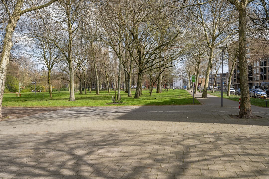 Foto 26 van Crooswijksestraat 154