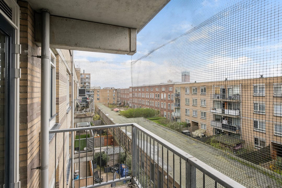 Foto 16 van Crooswijksestraat 154