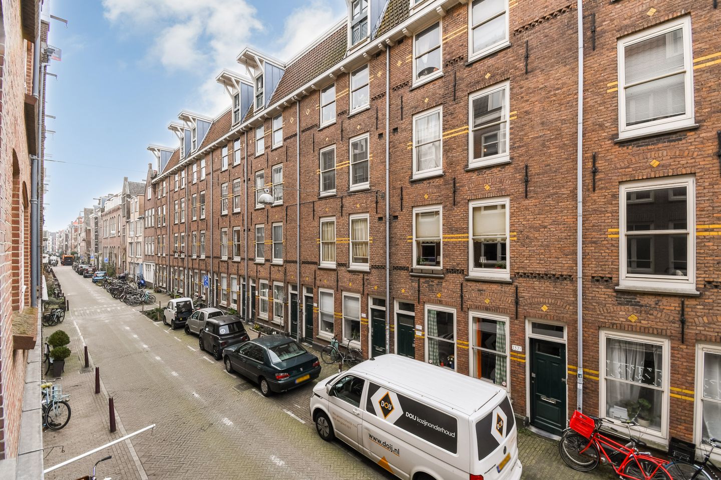 Stylish Renovated Apartment in Heart of Jordaan — 14