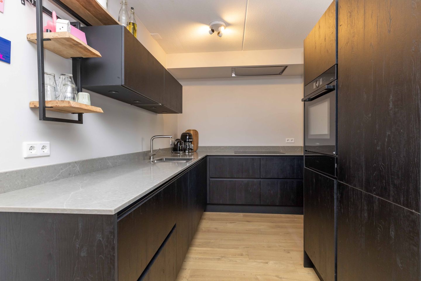 Foto 19 van Jupiter 34