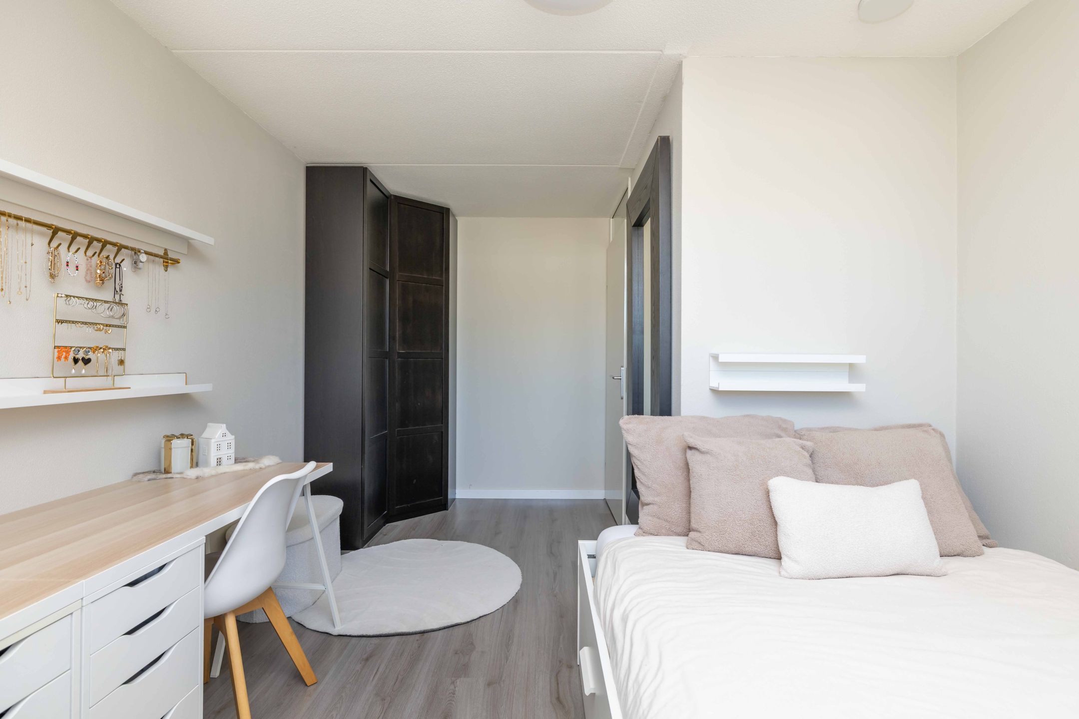 Foto 33 van Jupiter 34