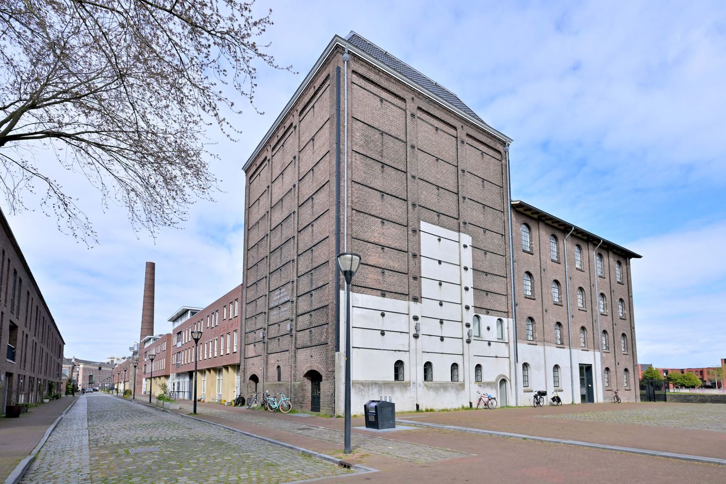 Foto 29 van Bergpoortstraat 151