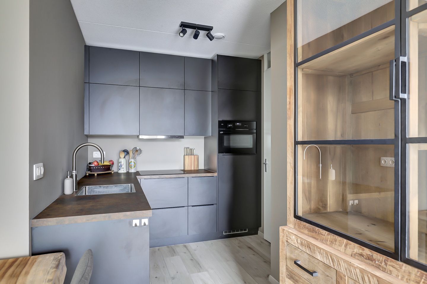 Foto 19 van Vijfhoevenlaan 23-D03