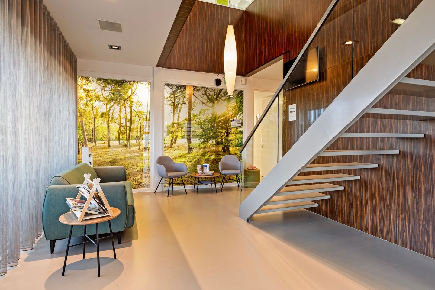 Bekijk foto 4 van Dillenburgstraat 2