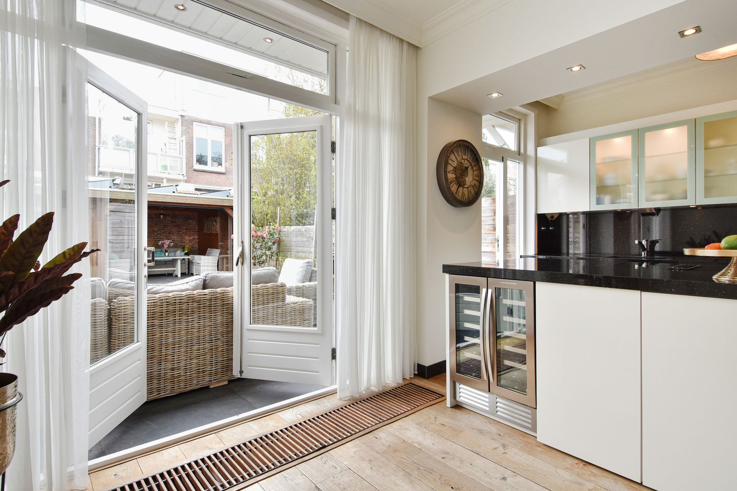 Foto 25 van Van Boetzelaerlaan 226